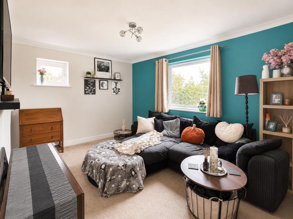 The Heights, Swindon, SN1 photo 4