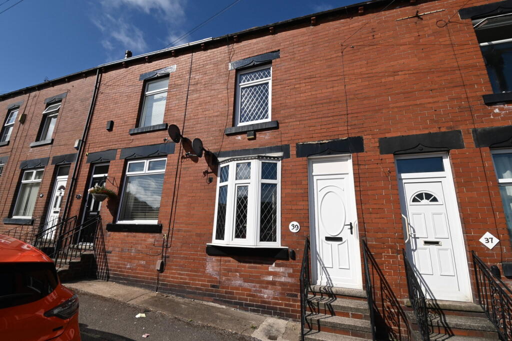 2-bed terraced on Day Street, Barnsley, S70 1NW, £100,000