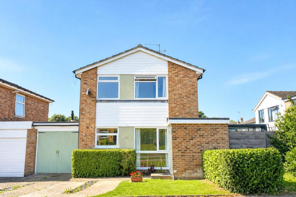 Main image of property: Boulthurst Way, Oxted, Surrey, RH8