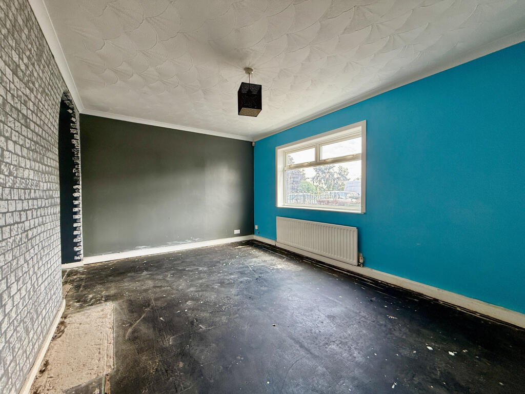 House in Wakefield - View 4