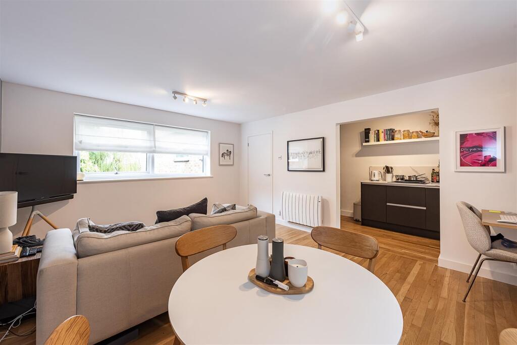 Additional image 3 of Milton Road, Harpenden