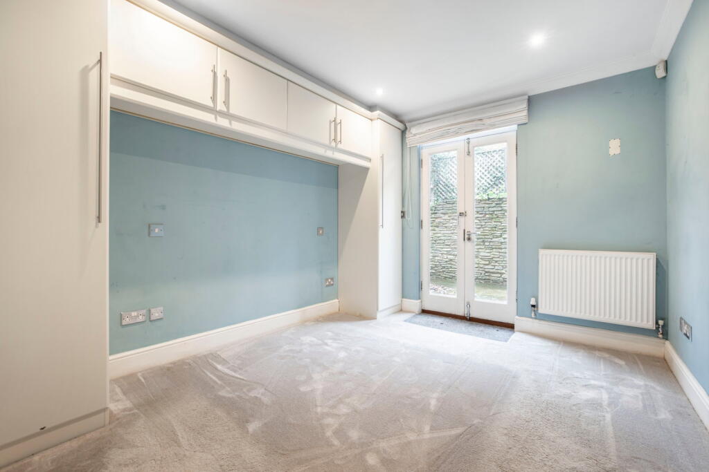 Apartment in London - More
