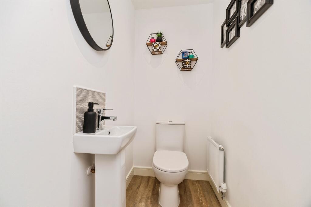 House in Stockton-on-Tees - More