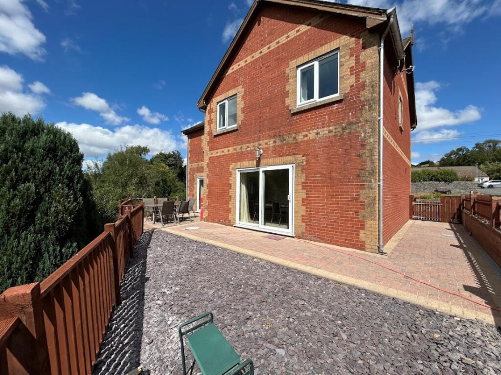 House in Llandrindod Wells - View 5
