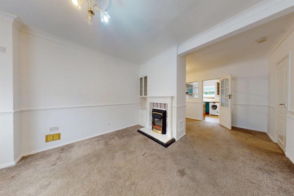 Durnell Way, Loughton, IG10 photo 4