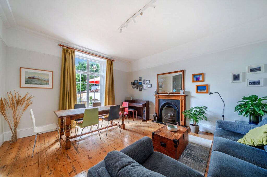 House in Exeter - View 5