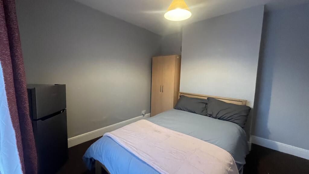 Main image of property: Albert Road Parkstone, Poole, Dorset, BH12 2BX