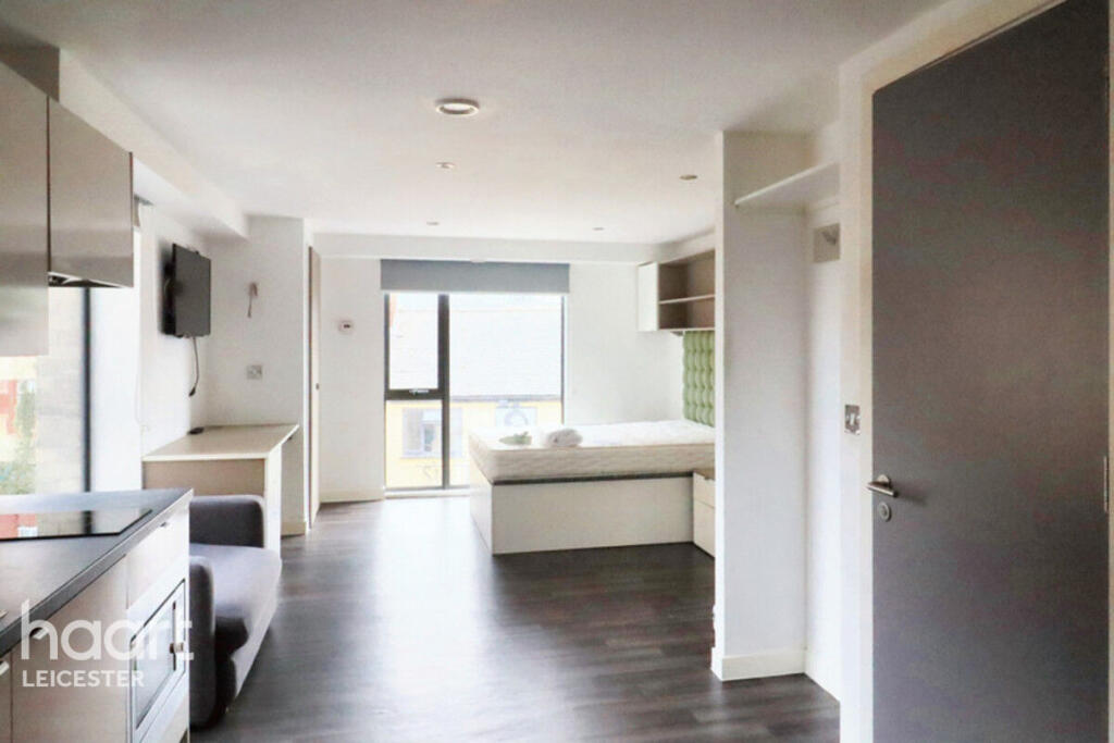 Apartment in Leicester, City of Leicester - View 4