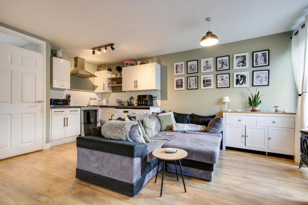 Main image of property: Aspen Grove, Fremington, Barnstaple, Devon, EX31