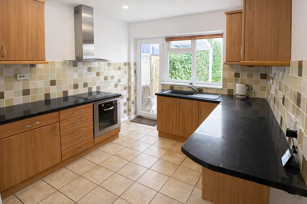 Anchor Road, Tiptree photo 2