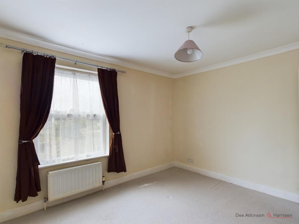 House in Driffield, Little Driffield - More