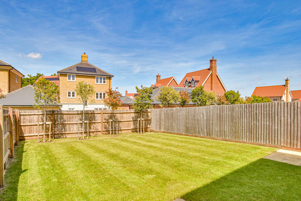 Woodlands Park, New Homes photo 3