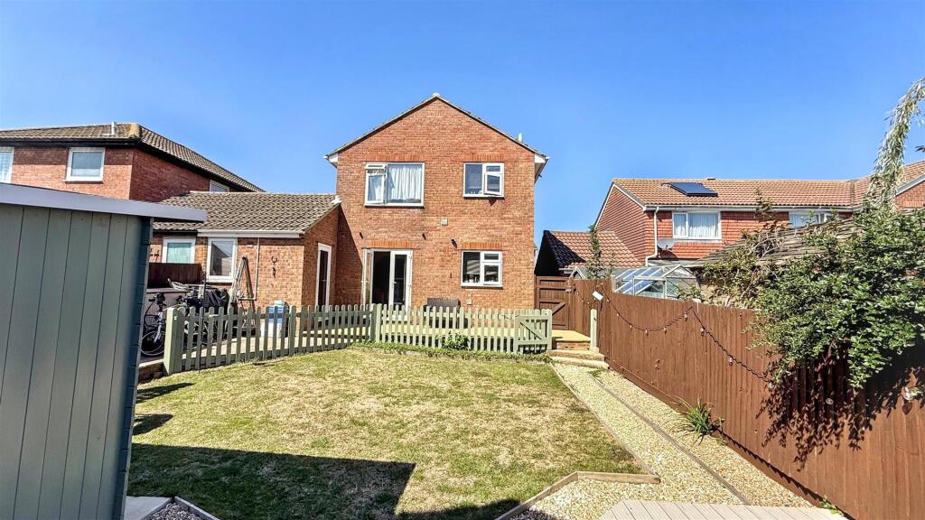 House in Brighton - View 4