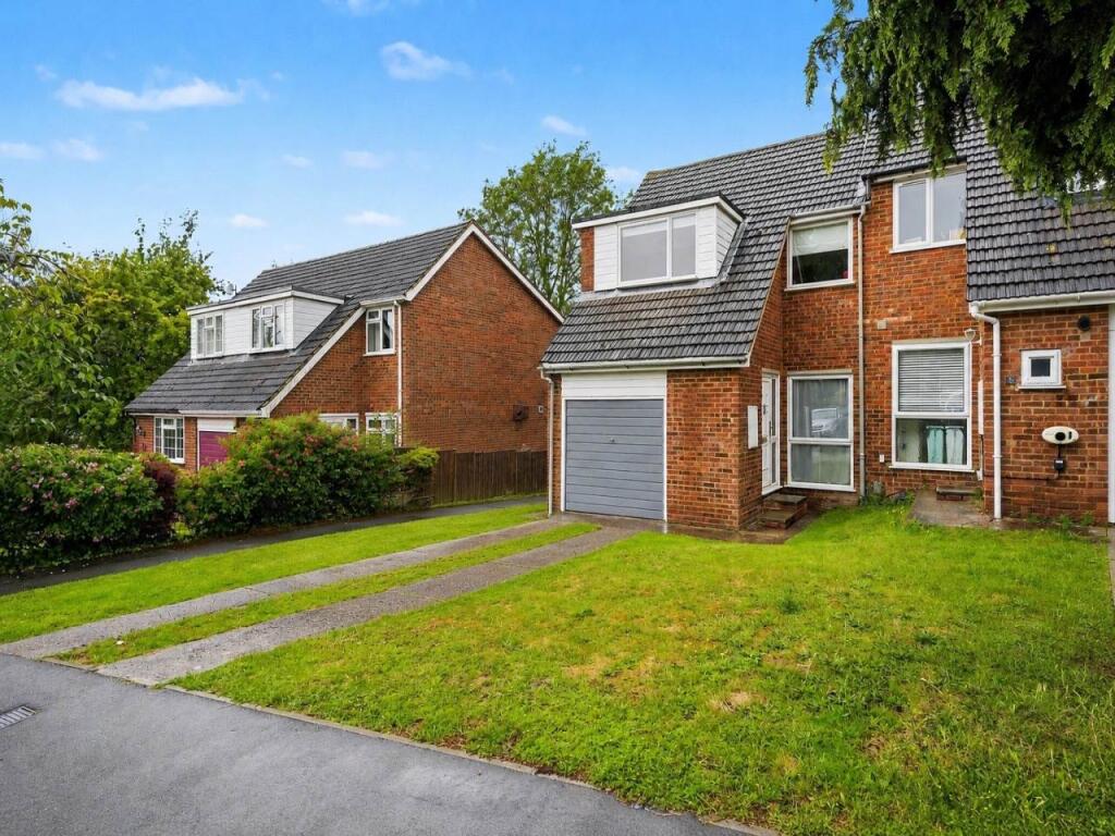 Main image of property: Shaftesbury Way, Royston, Hertfordshire