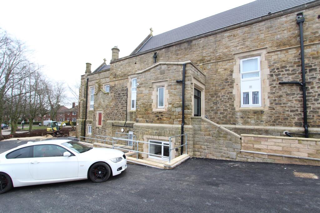 Main image of property: Flat 7 102 Chaucer Close, Sheffield, S5