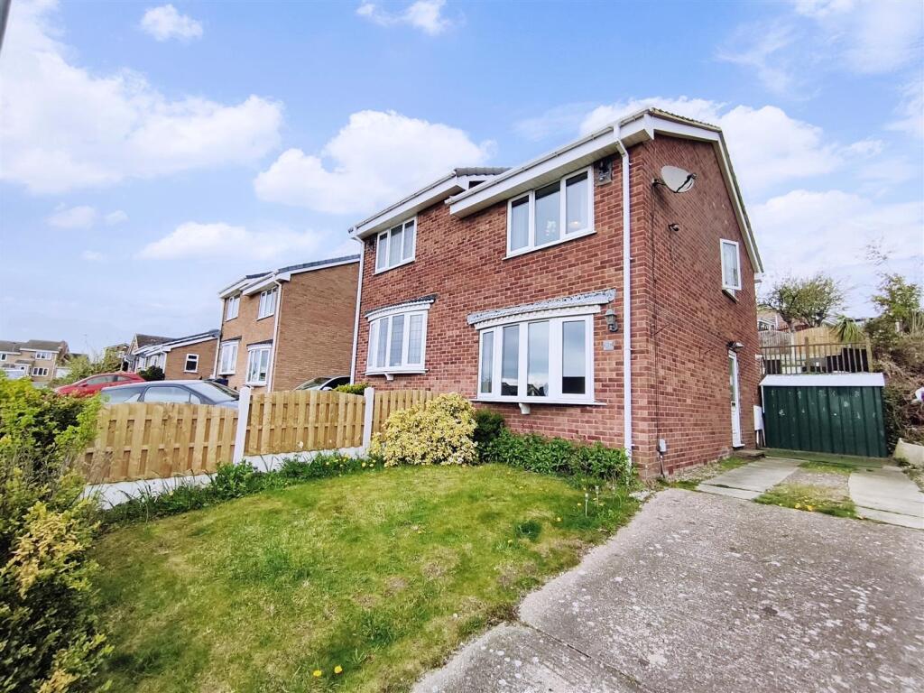 Main image of property: Austwick Close, Mapplewell, Barnsley, S75 5QF