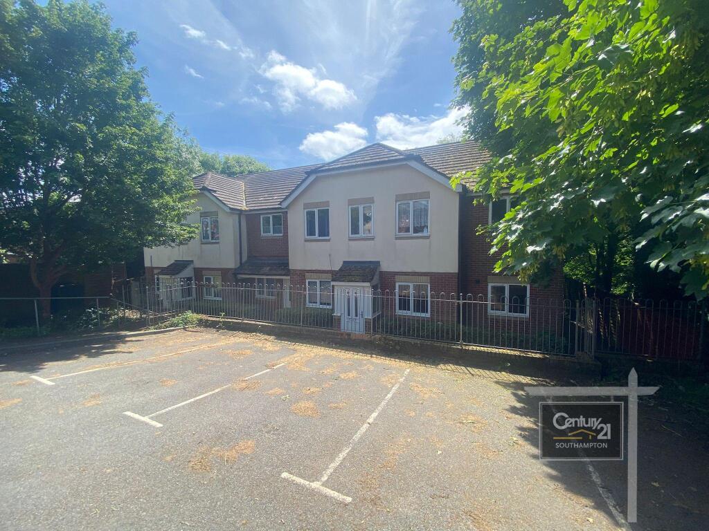 Main image of property: |Ref: R213795|, Park View, Richmond Road, Southampton, SO15 3FS
