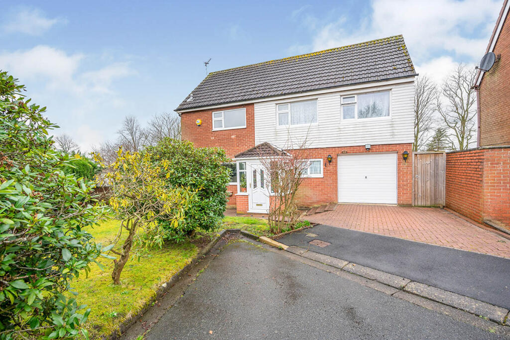 Main image of property: Eccleston Gardens, St. Helens, Merseyside, WA10