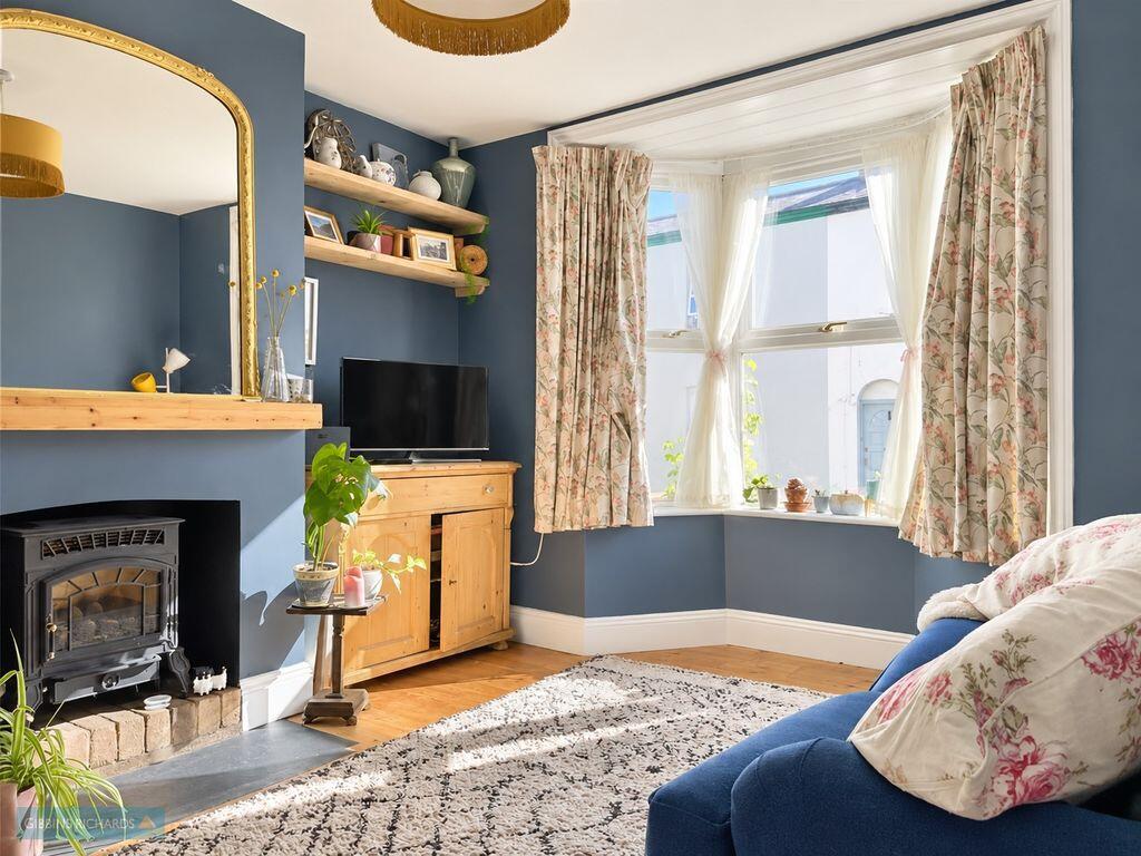 House in Taunton, Lambrook - More