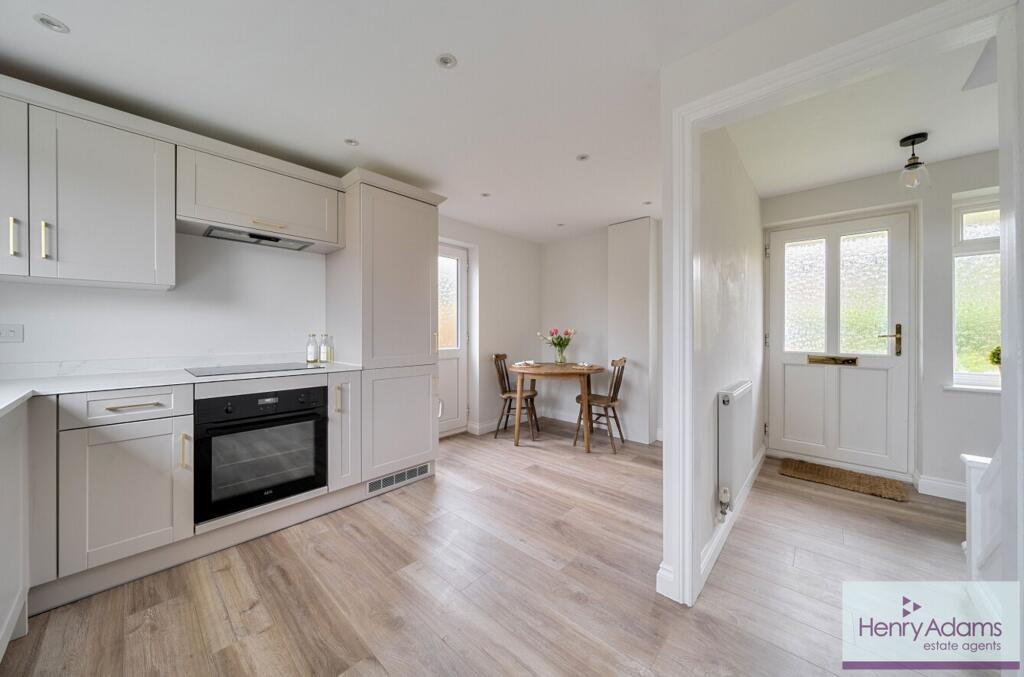 Cardew Road, Liss, GU33 - View 3