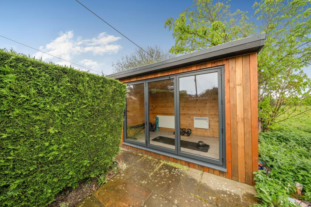 Additional image 20 of Radlett Road, St Albans, AL2