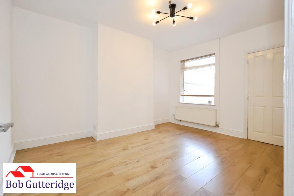 House in Stoke-on-Trent - View 5