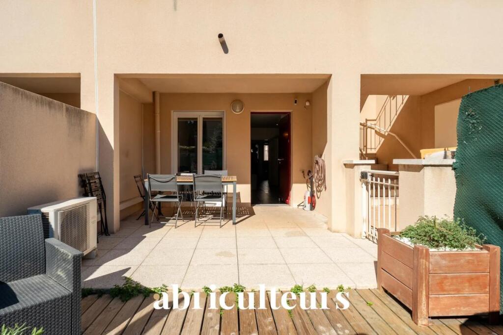 Main image of property: Provence-Alps-Cote d`Azur, Bouches-du-Rhône, Gardanne