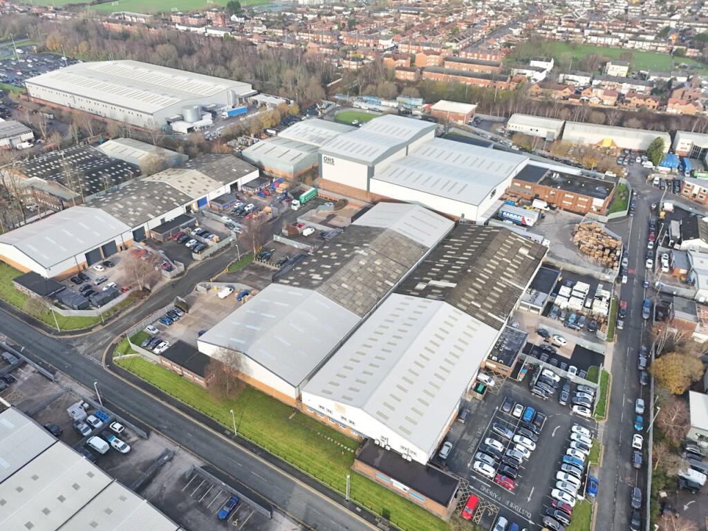 dji_fly_20251216_120618_0971_1765896884865_photo