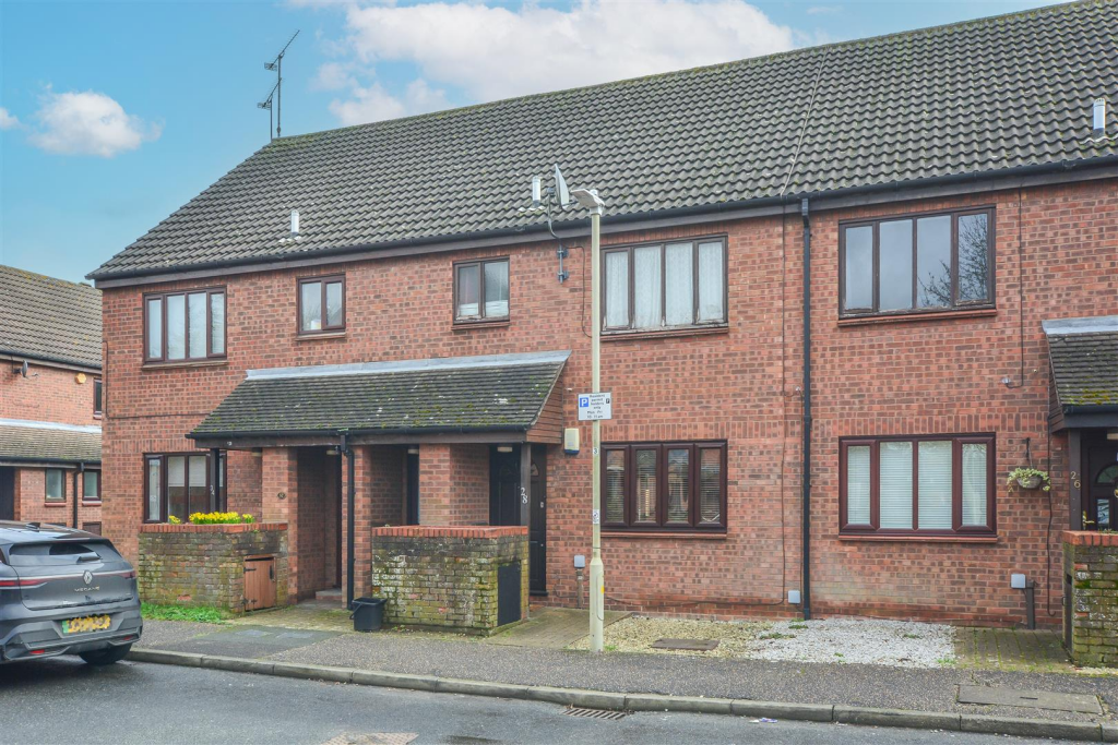 Main image of property: Wellington Place, Brentwood