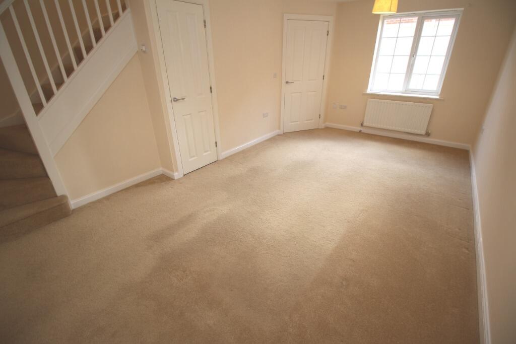 House in South Kesteven, Grantham - View 3
