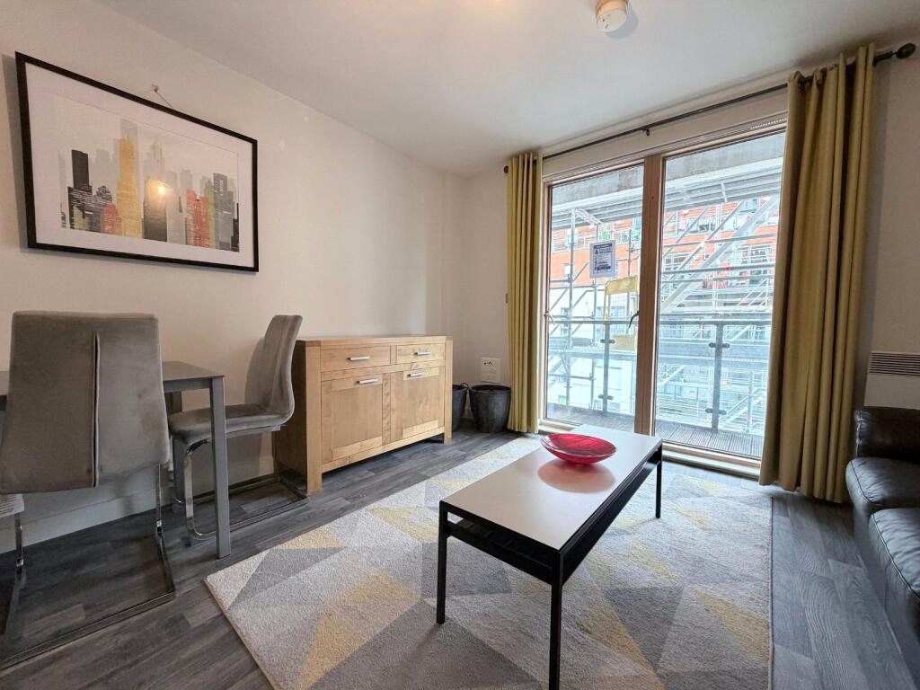 Apartment in Manchester - View 5