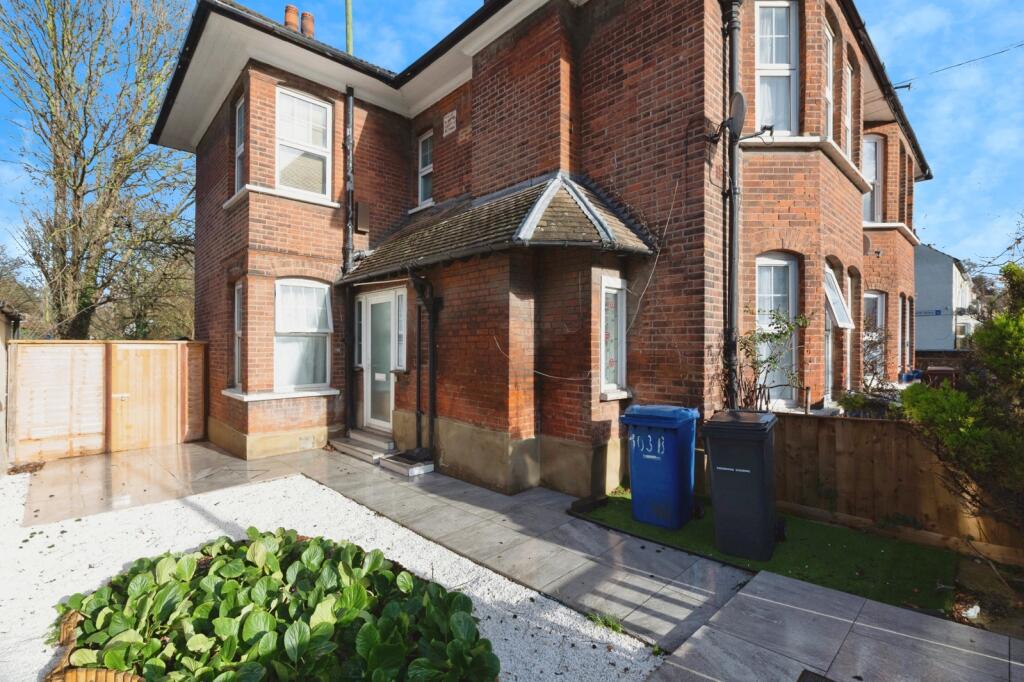 Main image of property: Clarence Road, GRAYS, Essex, RM17