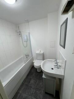 Apartment in Glasgow - View 3