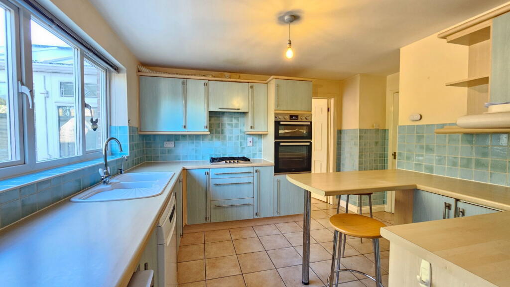 House in Reading - View 4