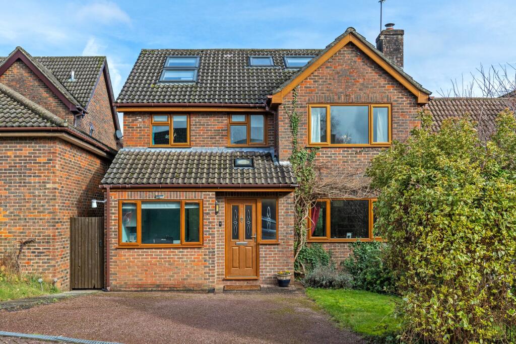 Main image of property: Wren Close, Winchester, SO22