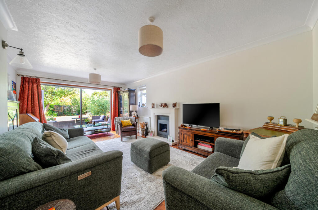 House in Guildford - More