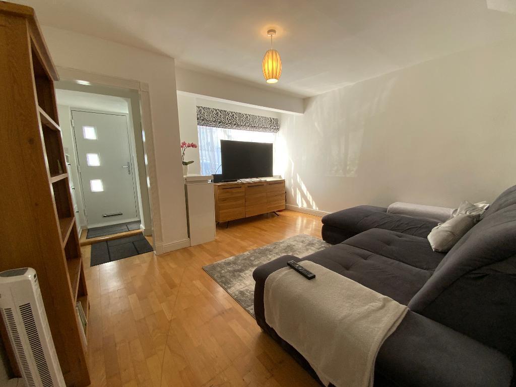 Arbour Way, Elm Park, Essex, RM12 5BS photo 2