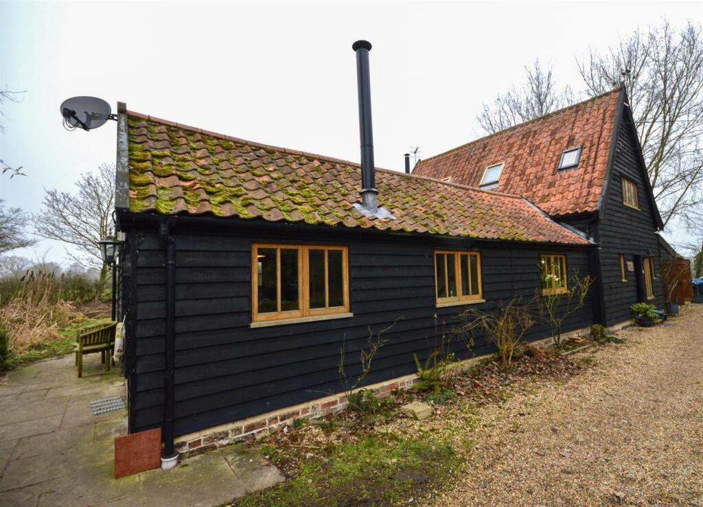 Main image of property: Carlton