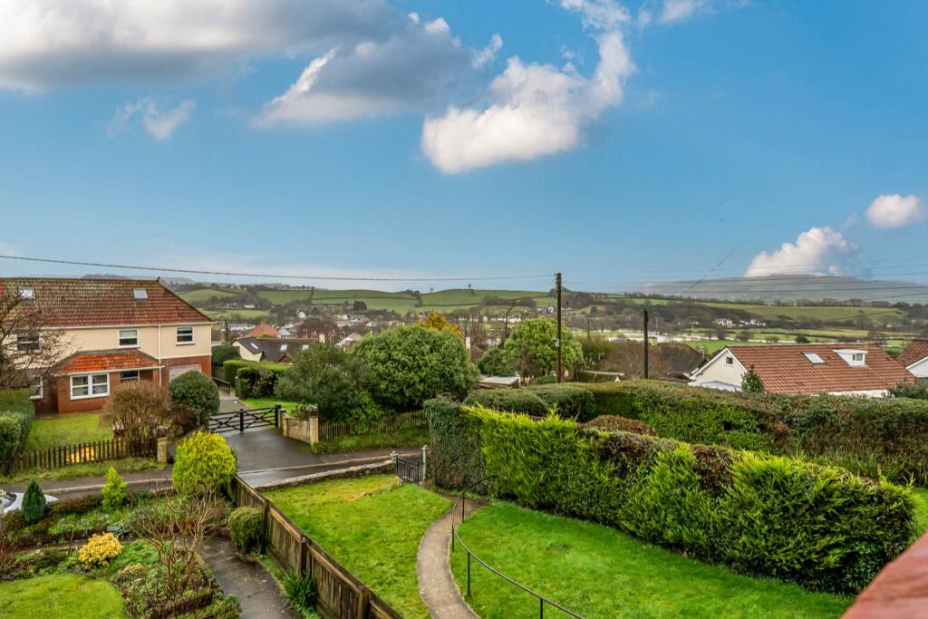Hillside, Colyton. Devon photo 2