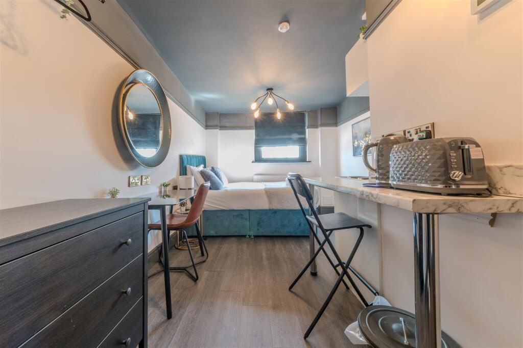 Main image of property: Warwick Street, Leamington Spa