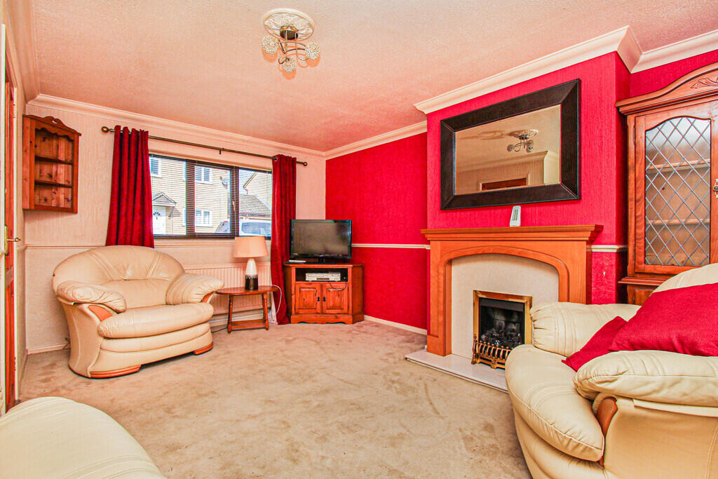 House in Irthlingborough, North Northamptonshire - View 4
