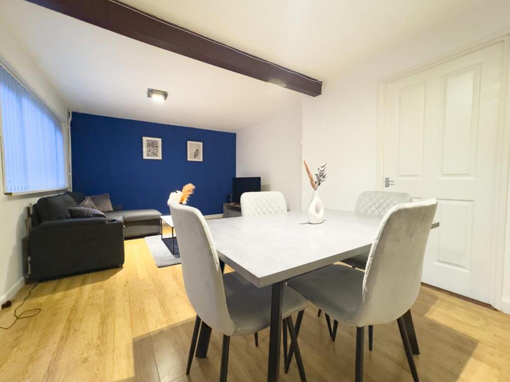 Mccready Drive, Salford photo 2