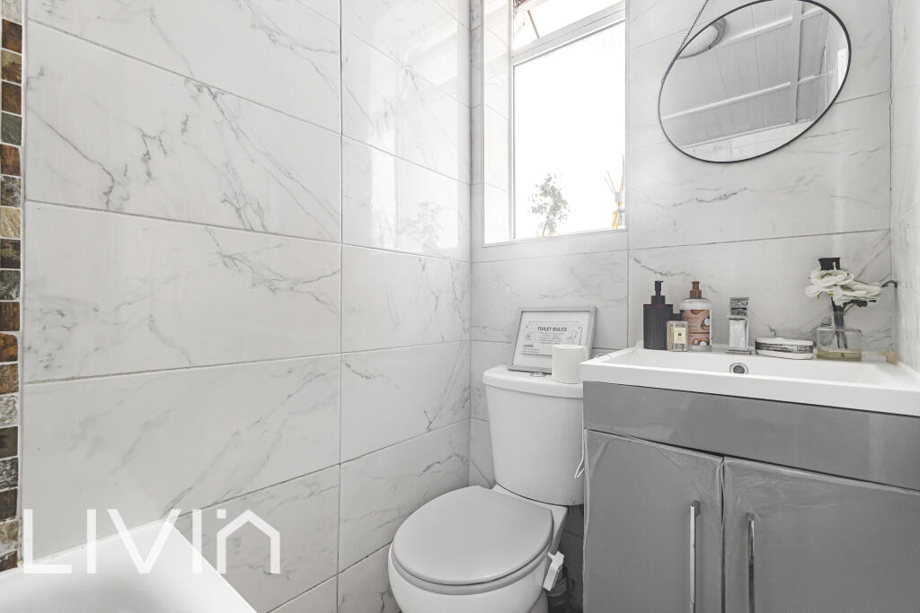 Apartment in London - View 4