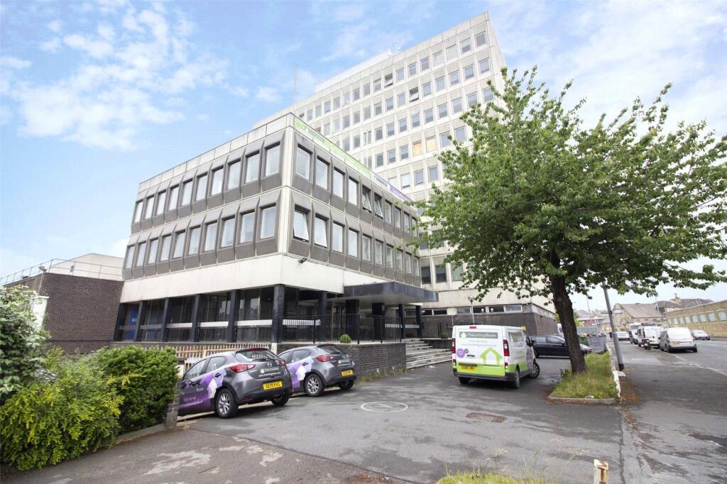 Main image of property: Colonnade House, 201 Sunbridge Road, Bradford, West Yorkshire