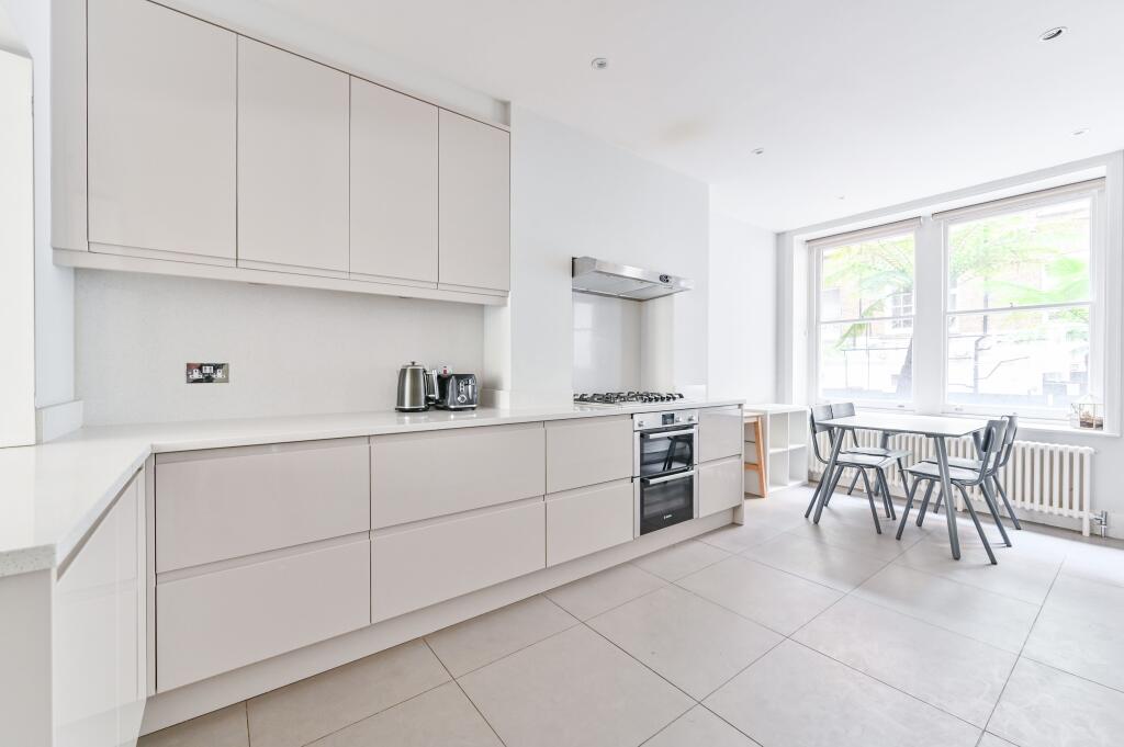 Sandringham Court, Maida Vale, London, W9 photo 4