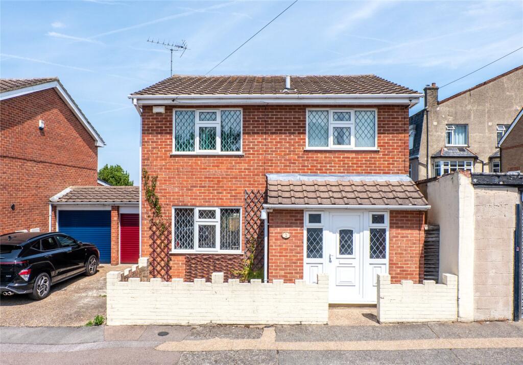 Main image of property: Jellicoe Avenue West, Gravesend, Kent, DA12