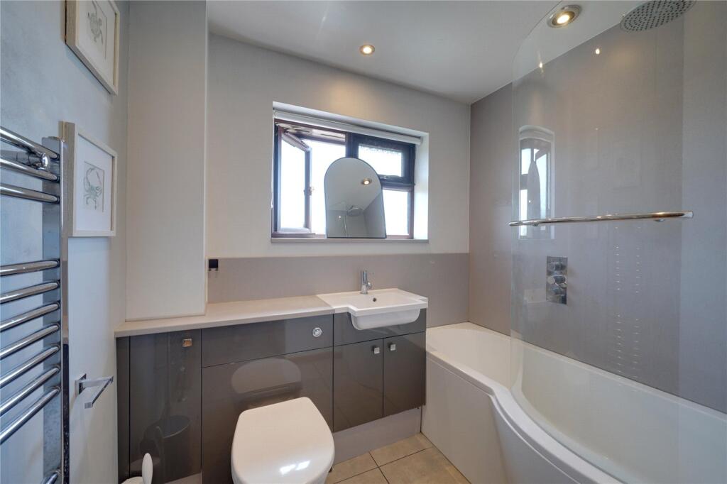 House in West Suffolk, Mildenhall - View 5