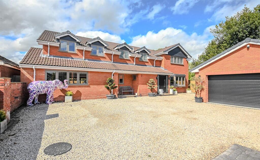 Main image of property: Vicarage Croft, Kings Bromley, DE13