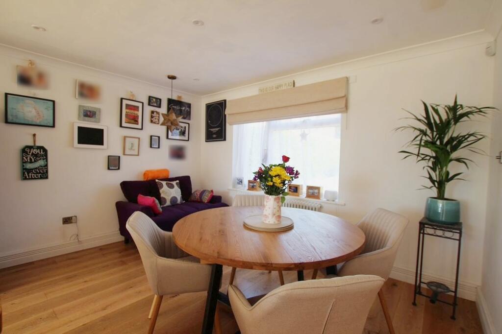 Cross Close, Haverhill - View 5