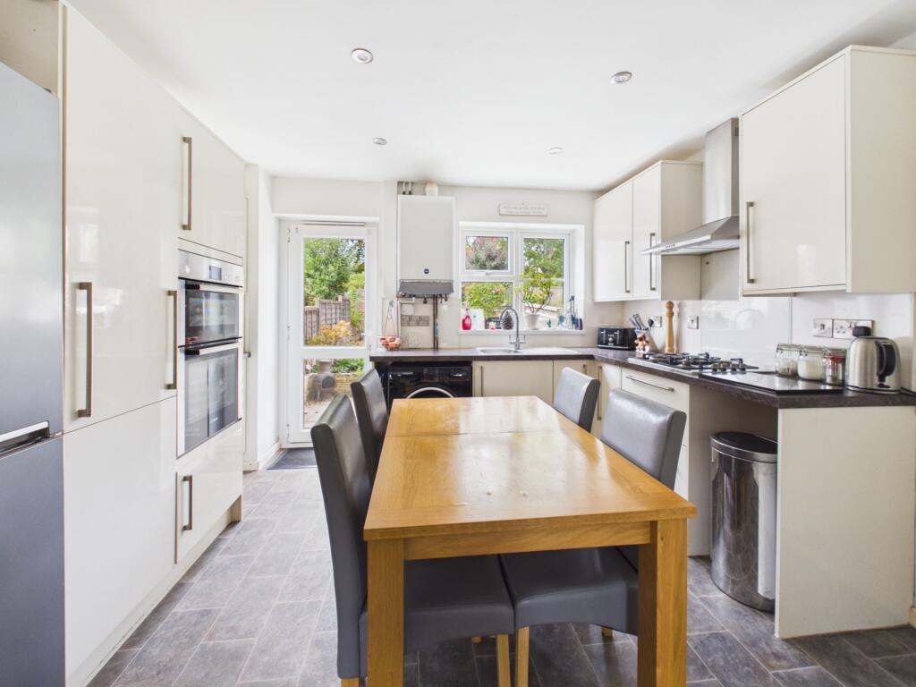 House in Haywards Heath, Franklands Village - View 5